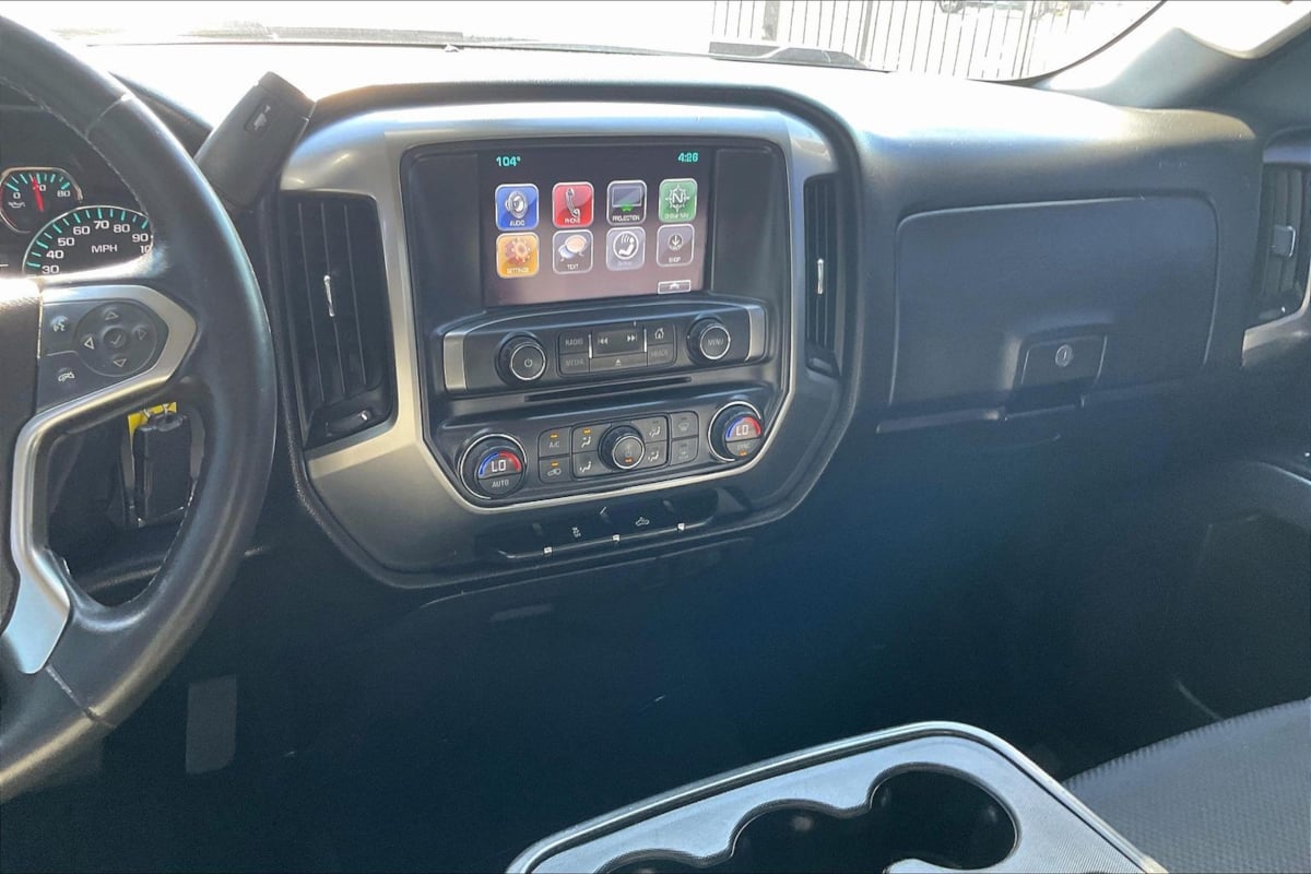Photo 6 of this Chevrolet Silverado 1500