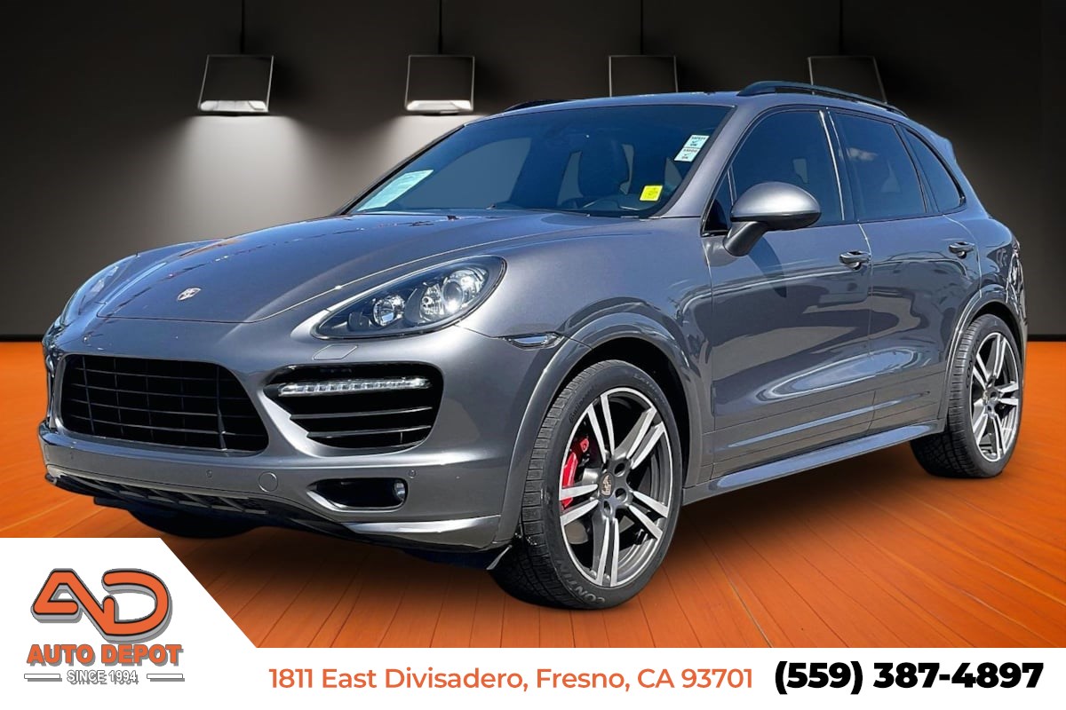 2013 Porsche Cayenne GTS's photo