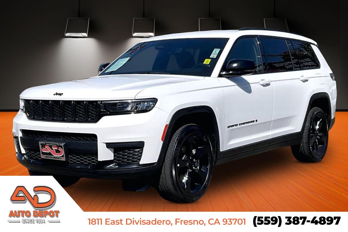 2023 Jeep Grand Cherokee L Altitude 4x4's photo