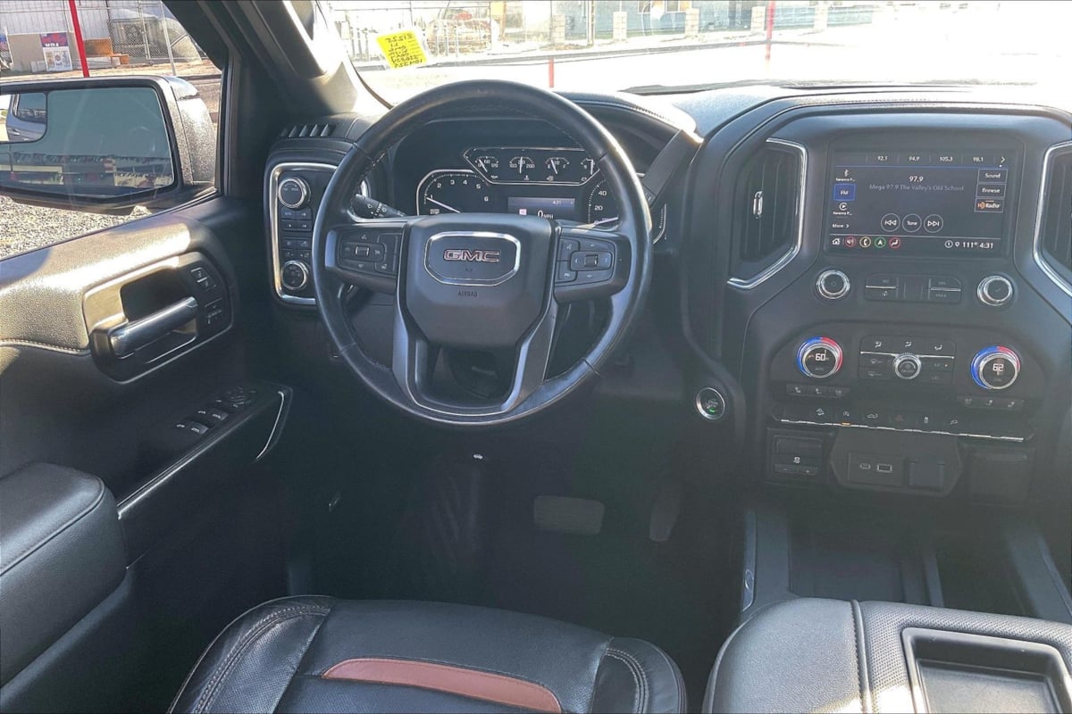 Photo 5 of this GMC Sierra 1500