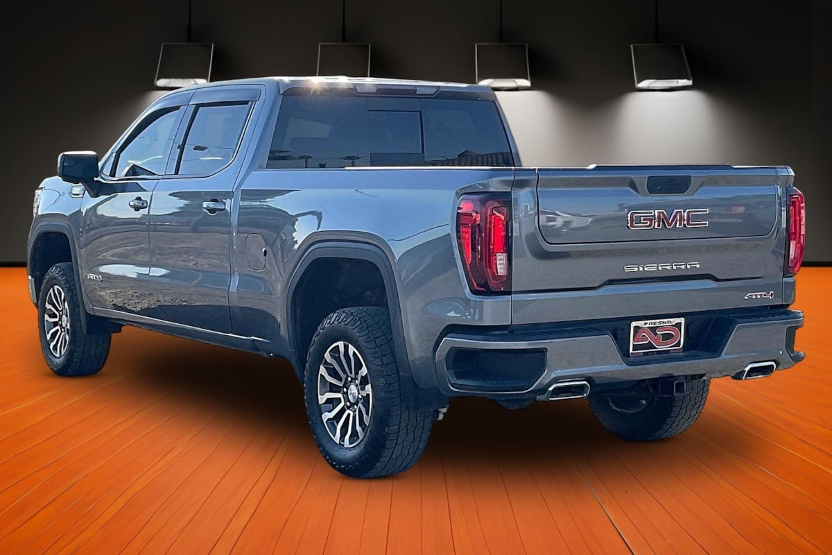 Photo 10 of this GMC Sierra 1500