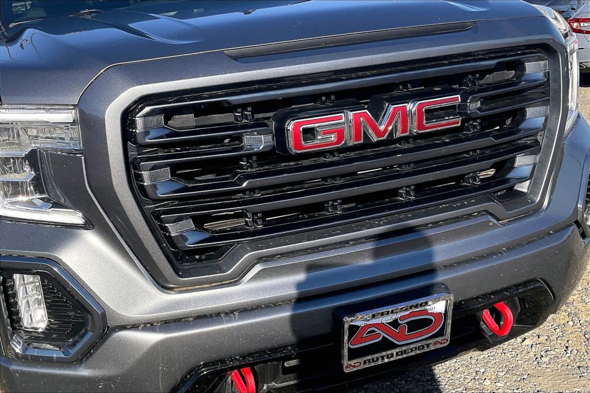 Photo 25 of this GMC Sierra 1500
