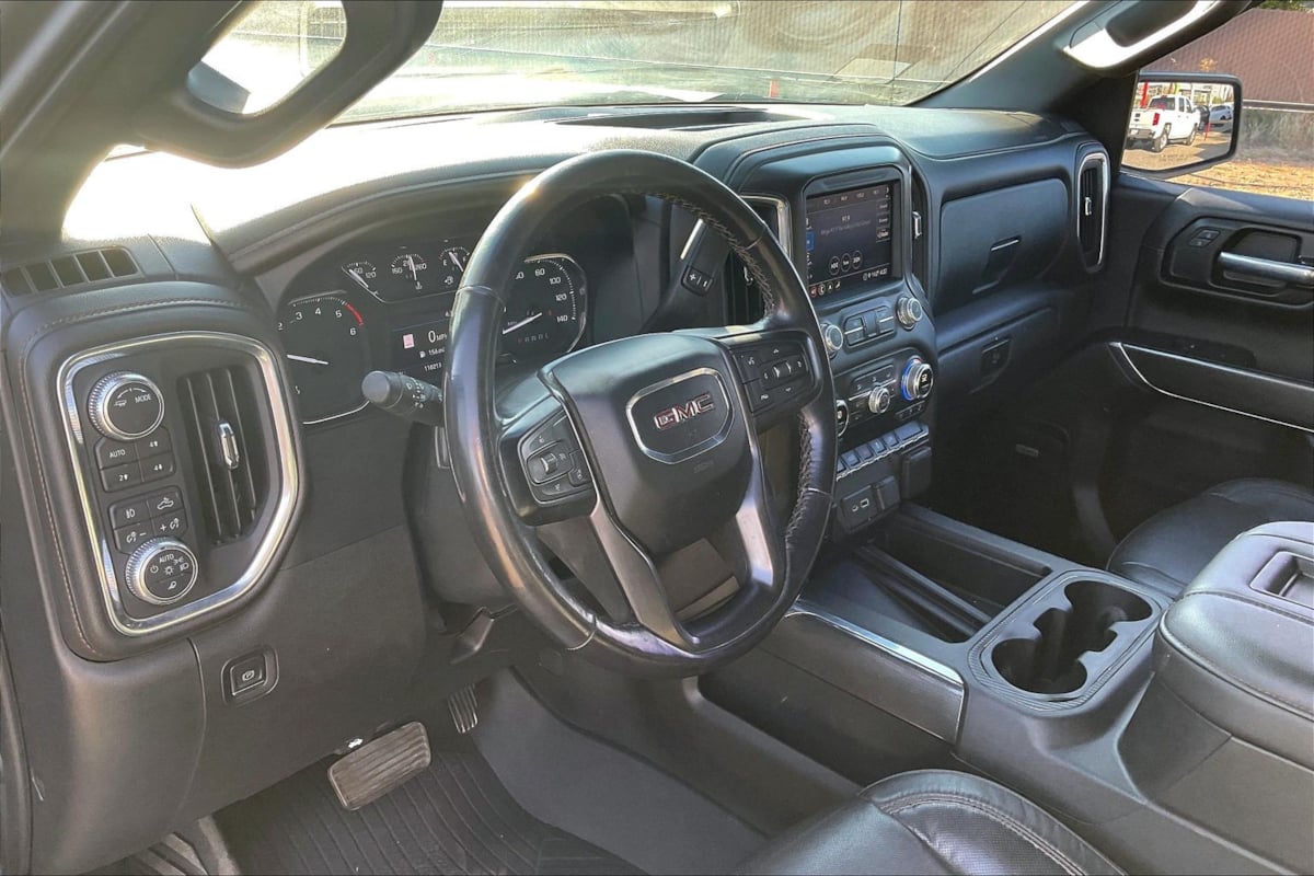 Photo 12 of this GMC Sierra 1500