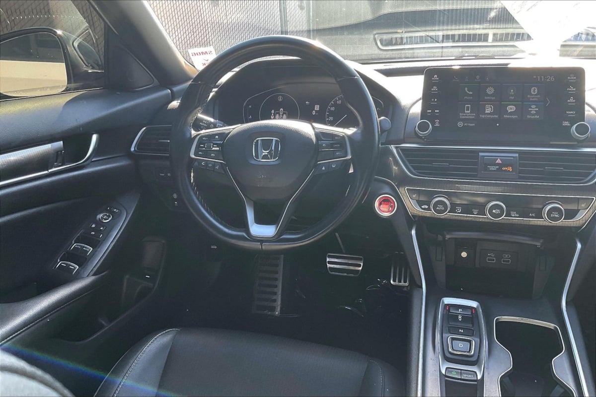 Photo 5 of this Honda Accord Sedan