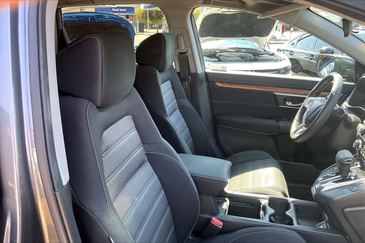Photo 7 of this Honda CR-V