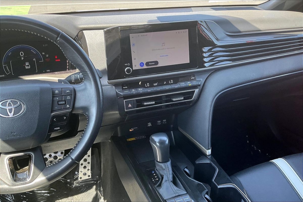 Photo 6 of this Toyota Camry