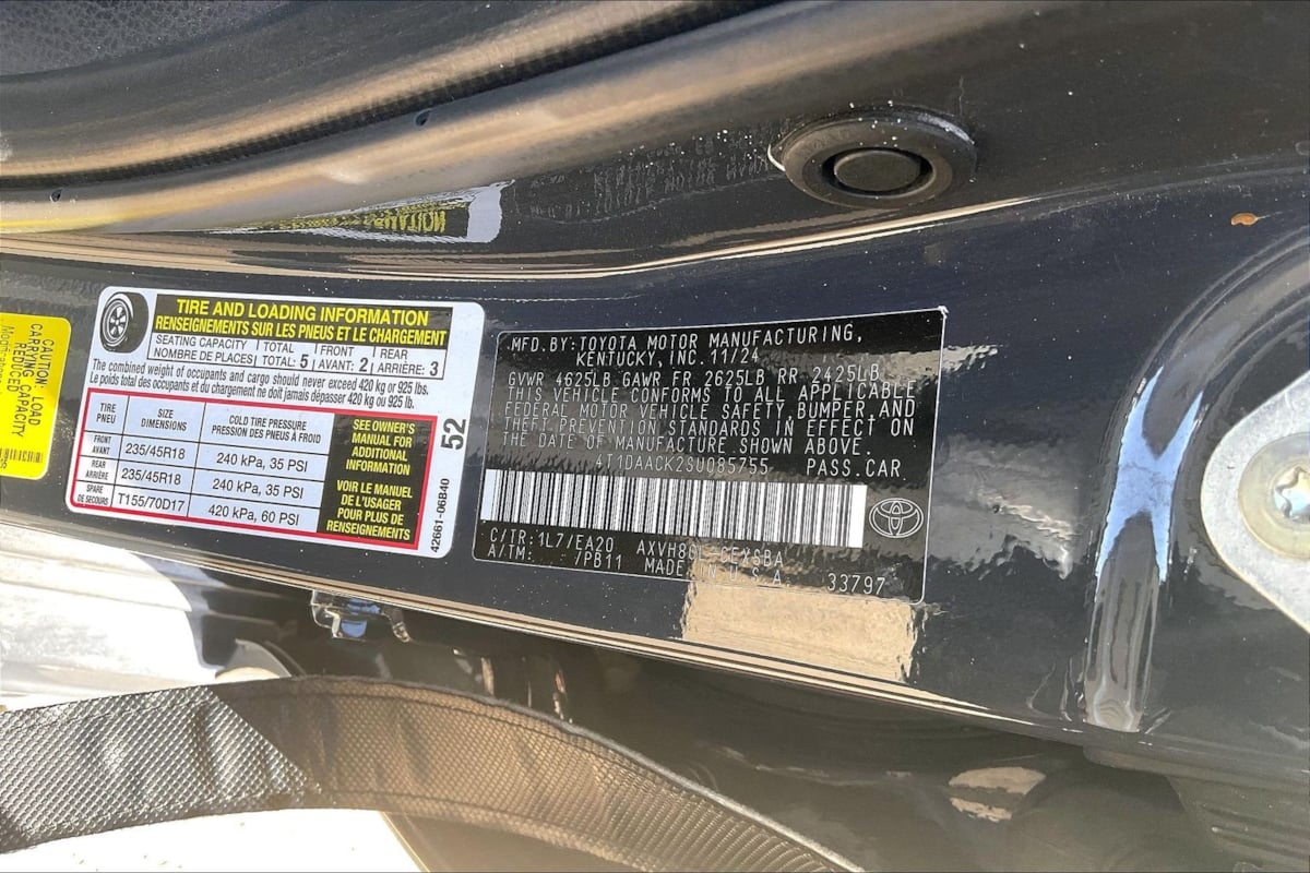 Photo 26 of this Toyota Camry