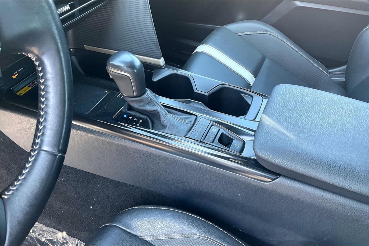 Photo 15 of this Toyota Camry