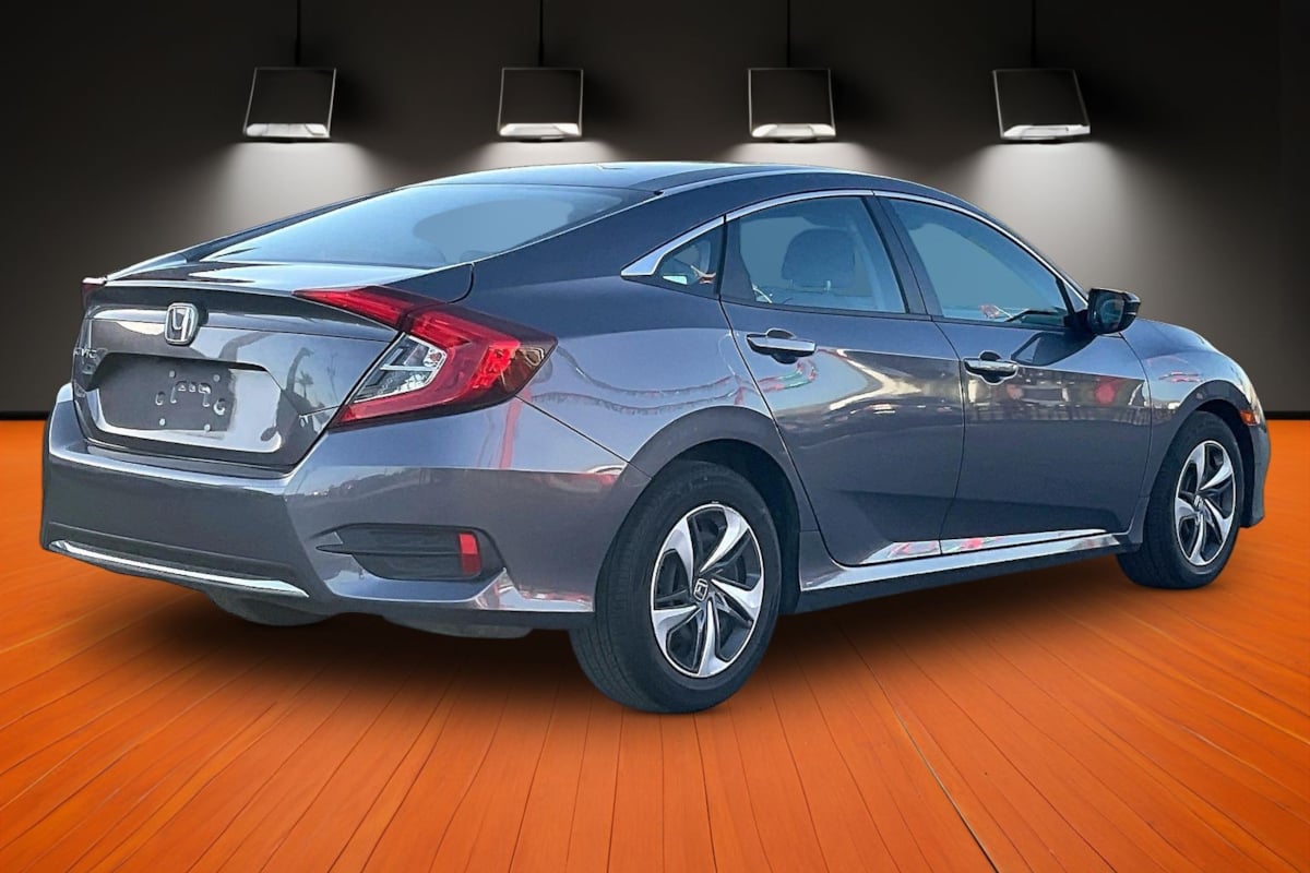 Photo 11 of this Honda Civic Sedan