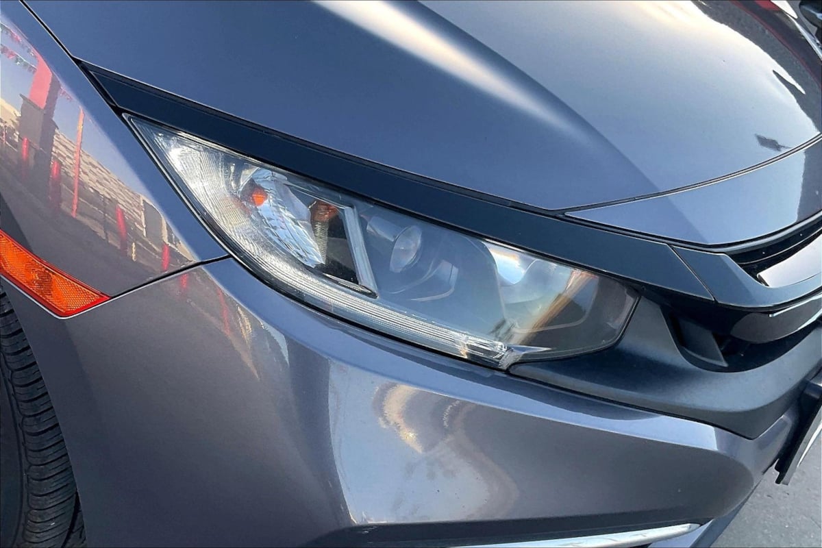 Photo 23 of this Honda Civic Sedan