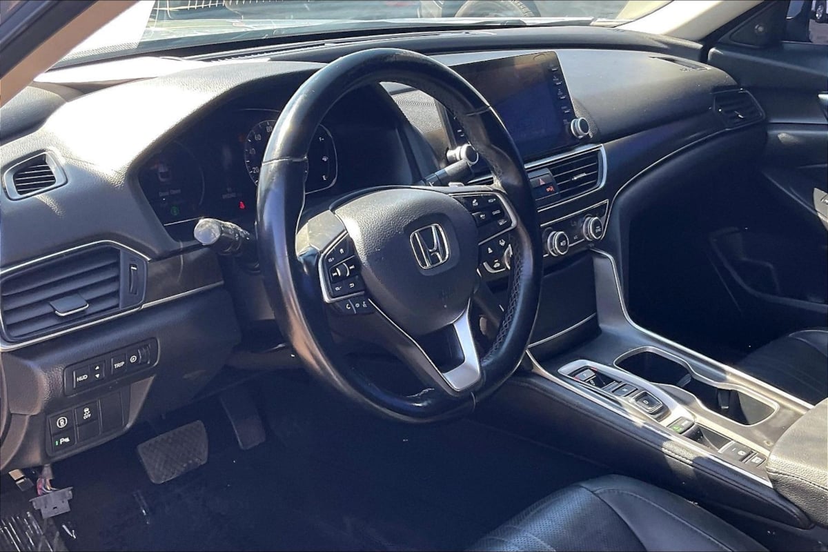 Photo 12 of this Honda Accord Sedan