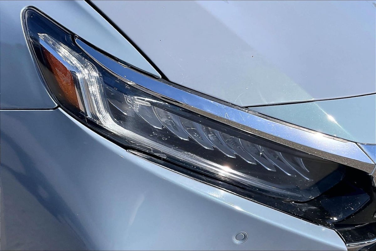 Photo 23 of this Honda Accord Sedan