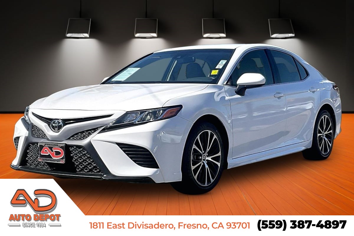 2018 Toyota Camry SE