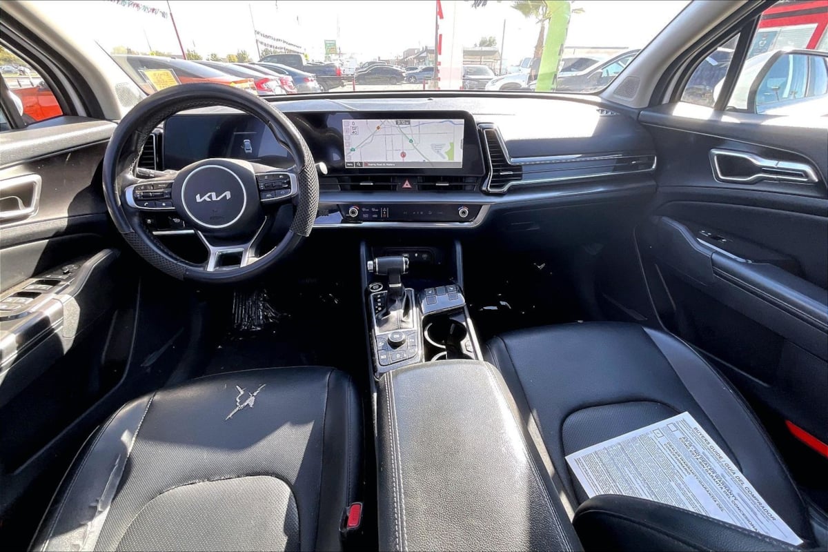 Photo 13 of this Kia Sportage