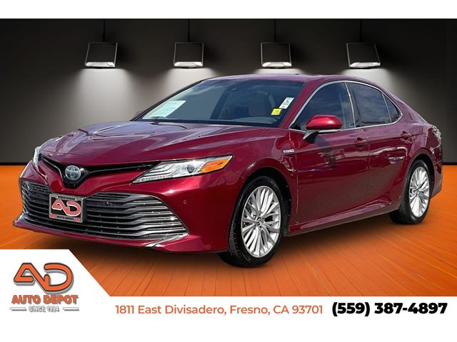 Red (Ruby Flare Pearl) 2018 Toyota Camry Hybrid Sedan Front-Wheel Drive Automatic