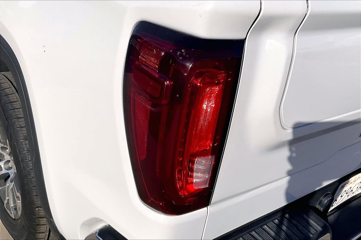 Photo 24 of this GMC Sierra 1500