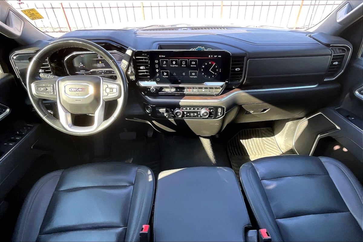 Photo 13 of this GMC Sierra 1500