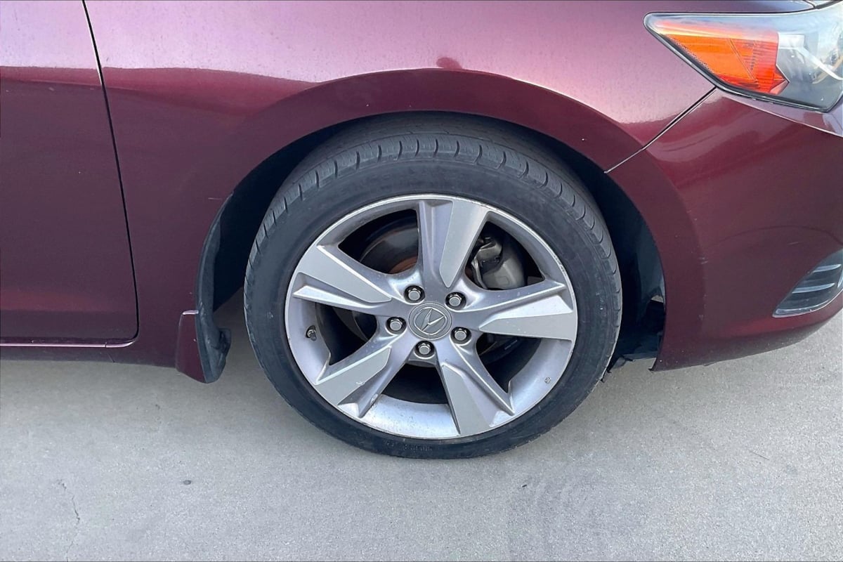 Photo 8 of this Acura ILX