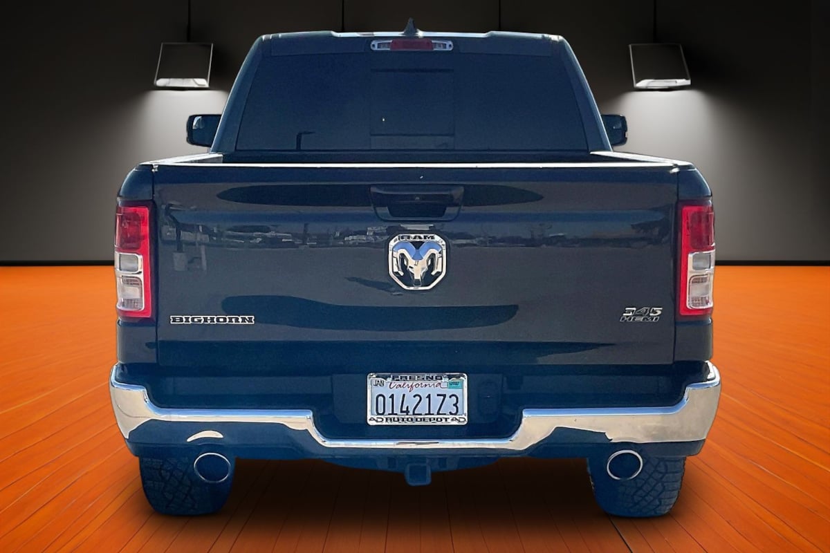 Photo 4 of this Ram 1500
