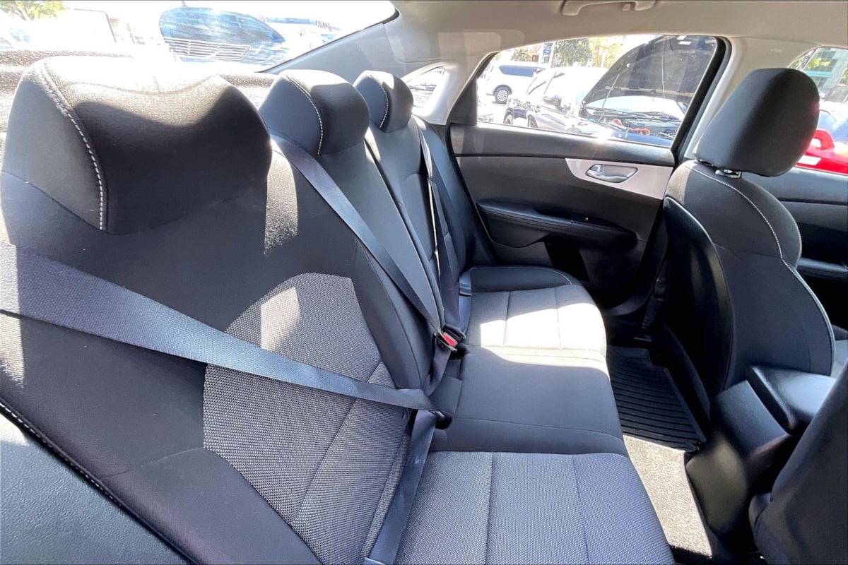 Photo 22 of this Kia Forte