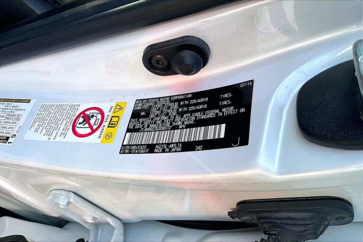 Photo 27 of this Lexus NX 200t