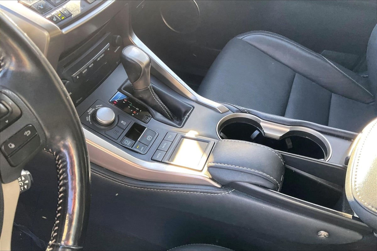 Photo 15 of this Lexus NX 200t