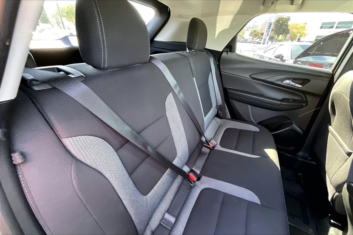 Photo 22 of this Chevrolet Trailblazer