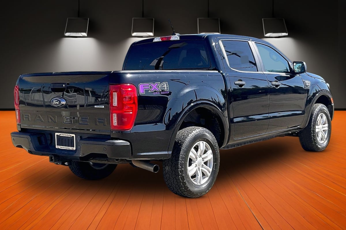 Photo 11 of this Ford Ranger