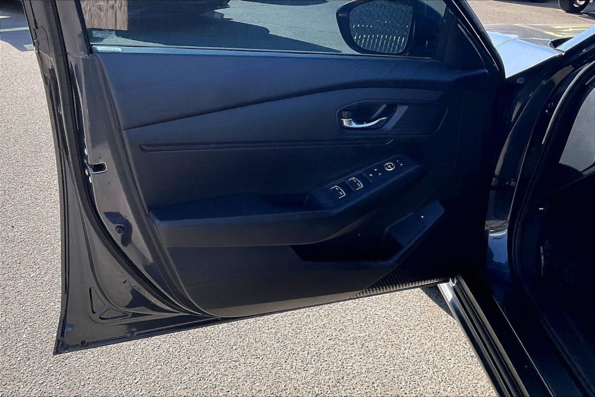 Photo 18 of this Honda Accord Sedan
