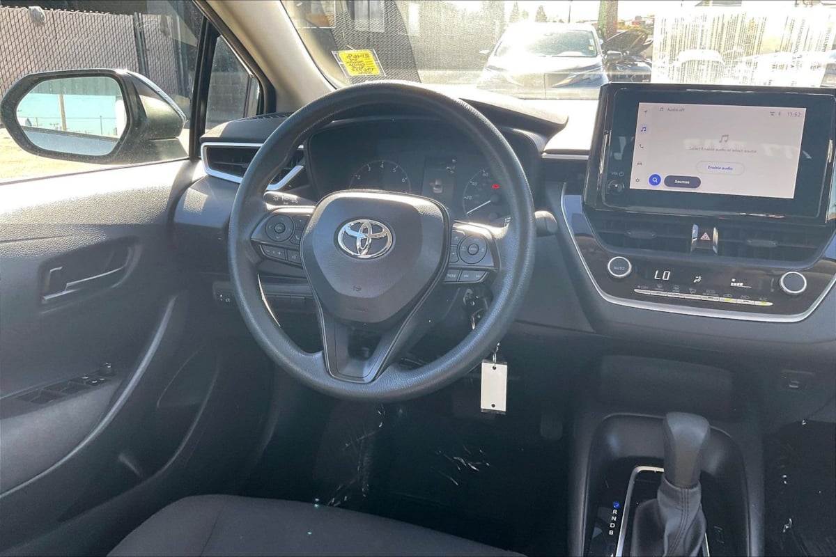 Photo 5 of this Toyota Corolla