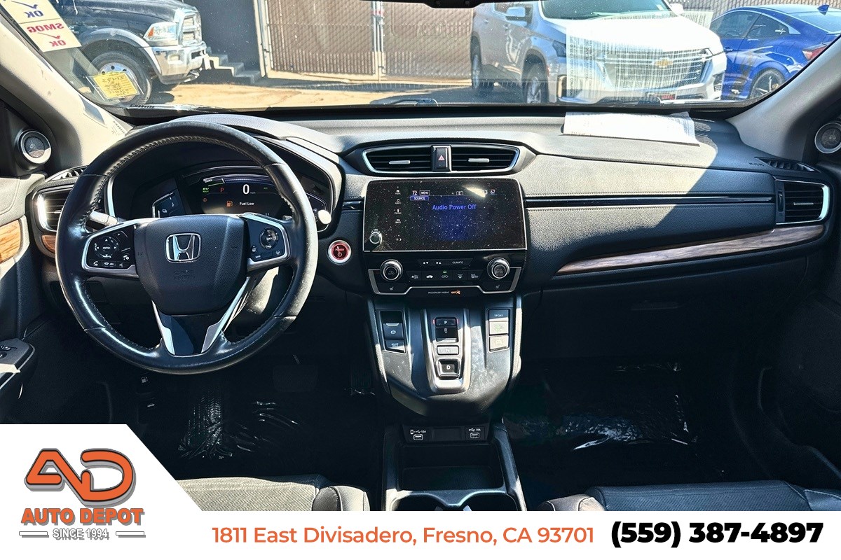 Photo 7 of this Honda CR-V Hybrid