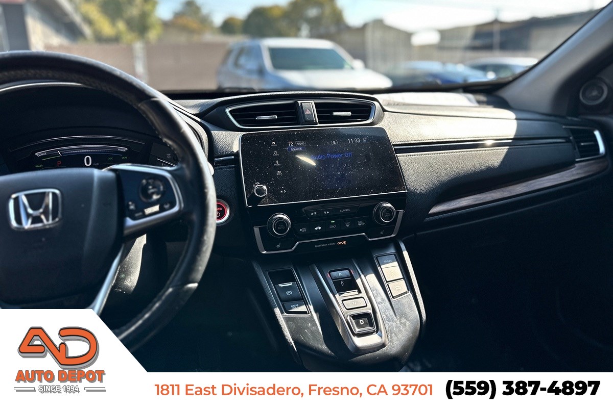 Photo 9 of this Honda CR-V Hybrid