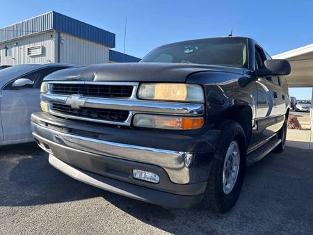 2005 Chevrolet Suburban LS