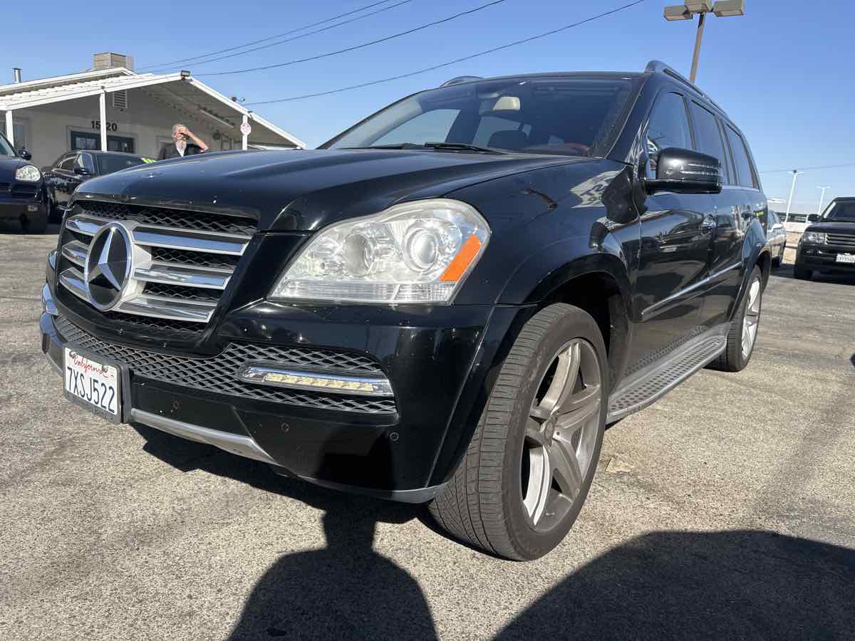 2011 Mercedes-Benz GL 550 SUV