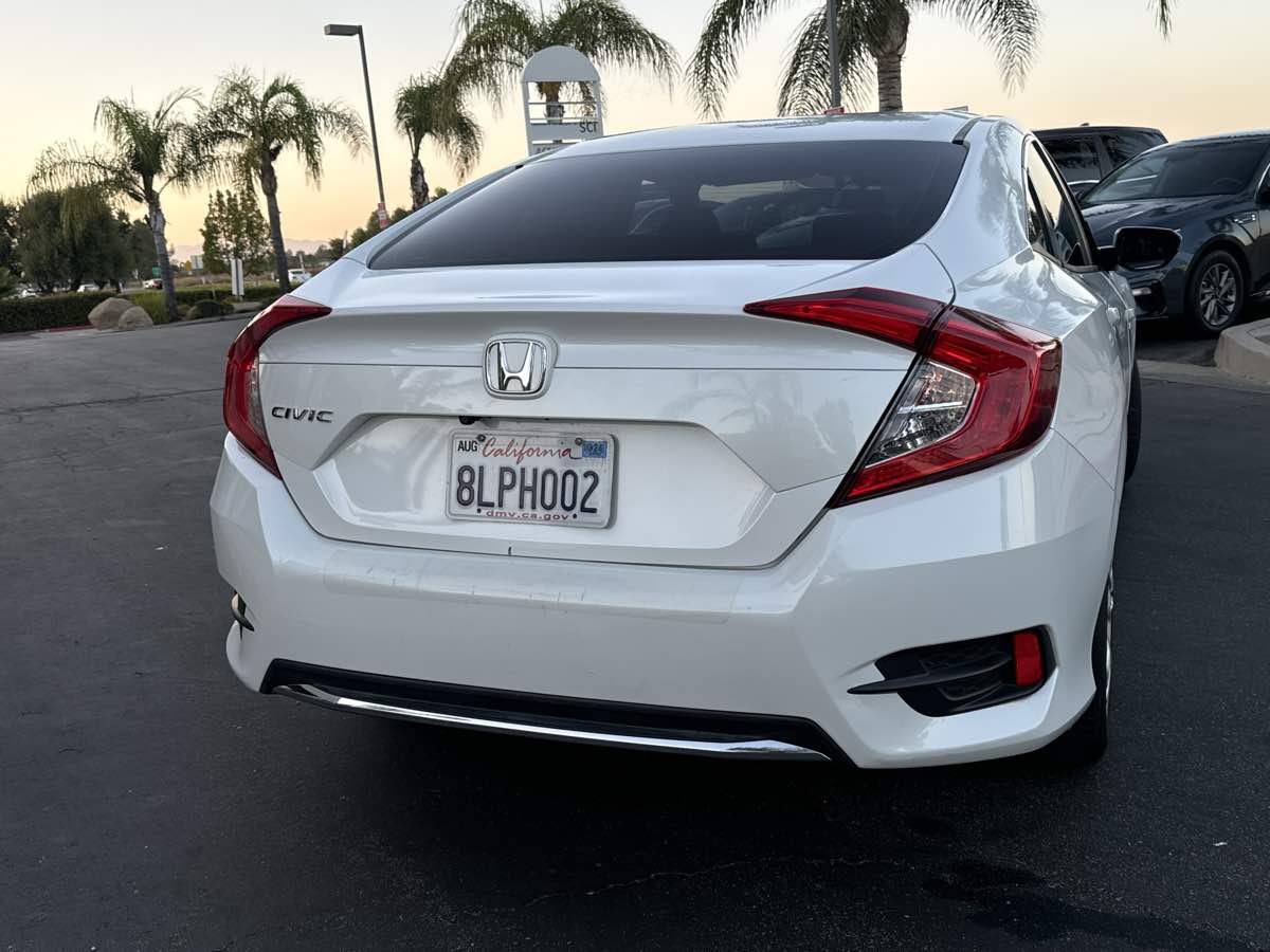 2019 Honda Civic LX photo 17