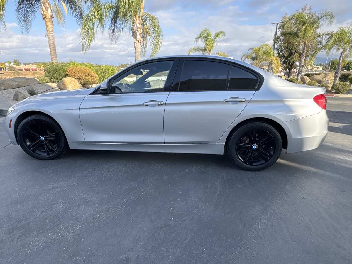 2016 BMW 3 Series 328i photo 16