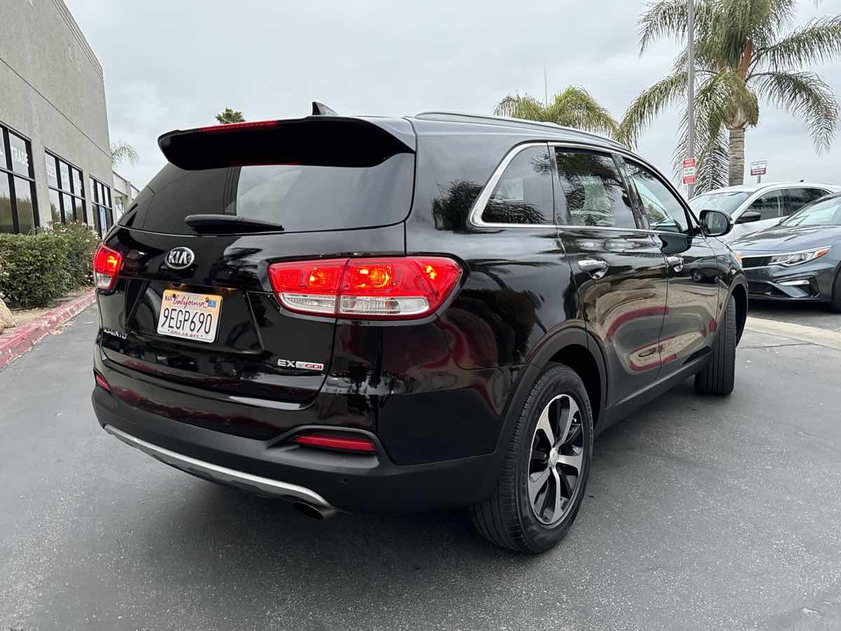 2018 Kia Sorento EX photo 5