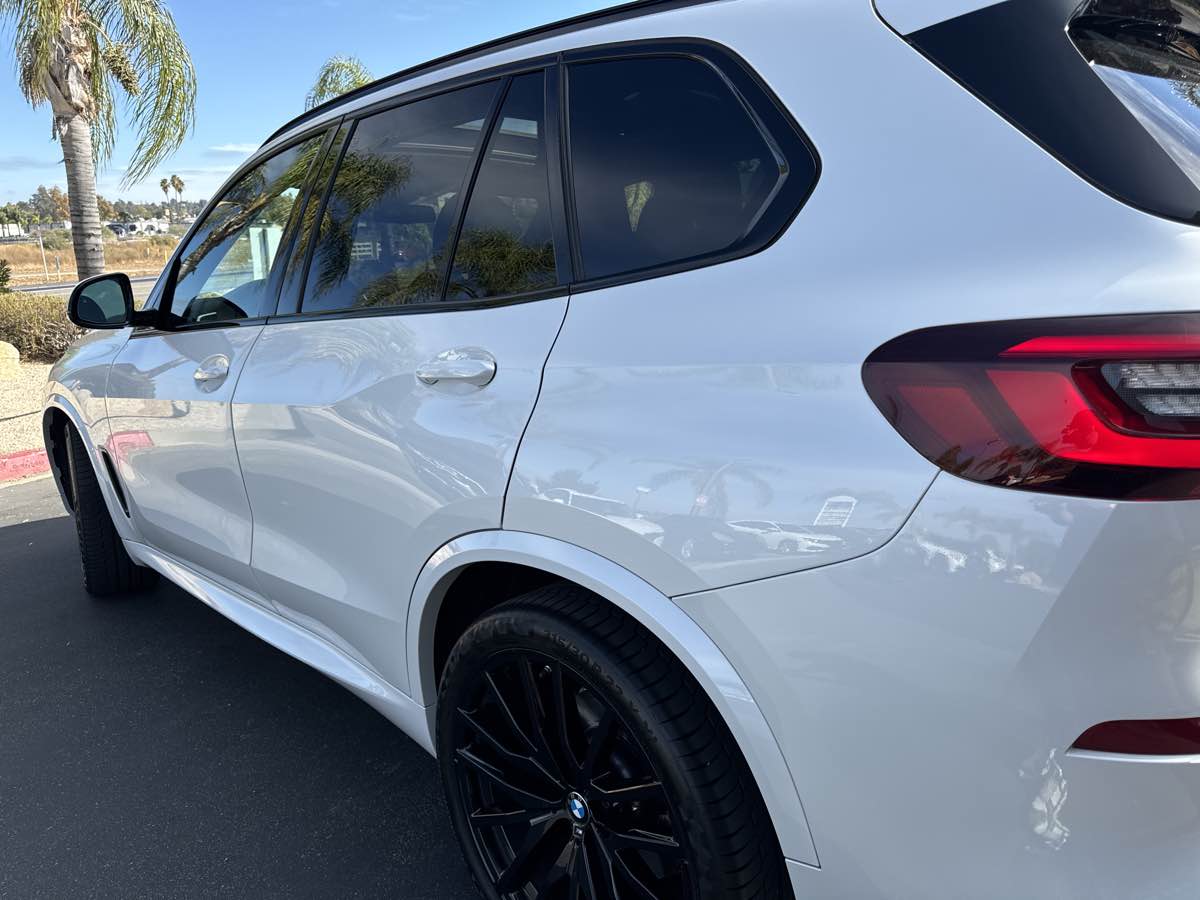 2022 BMW X5 40i photo 22