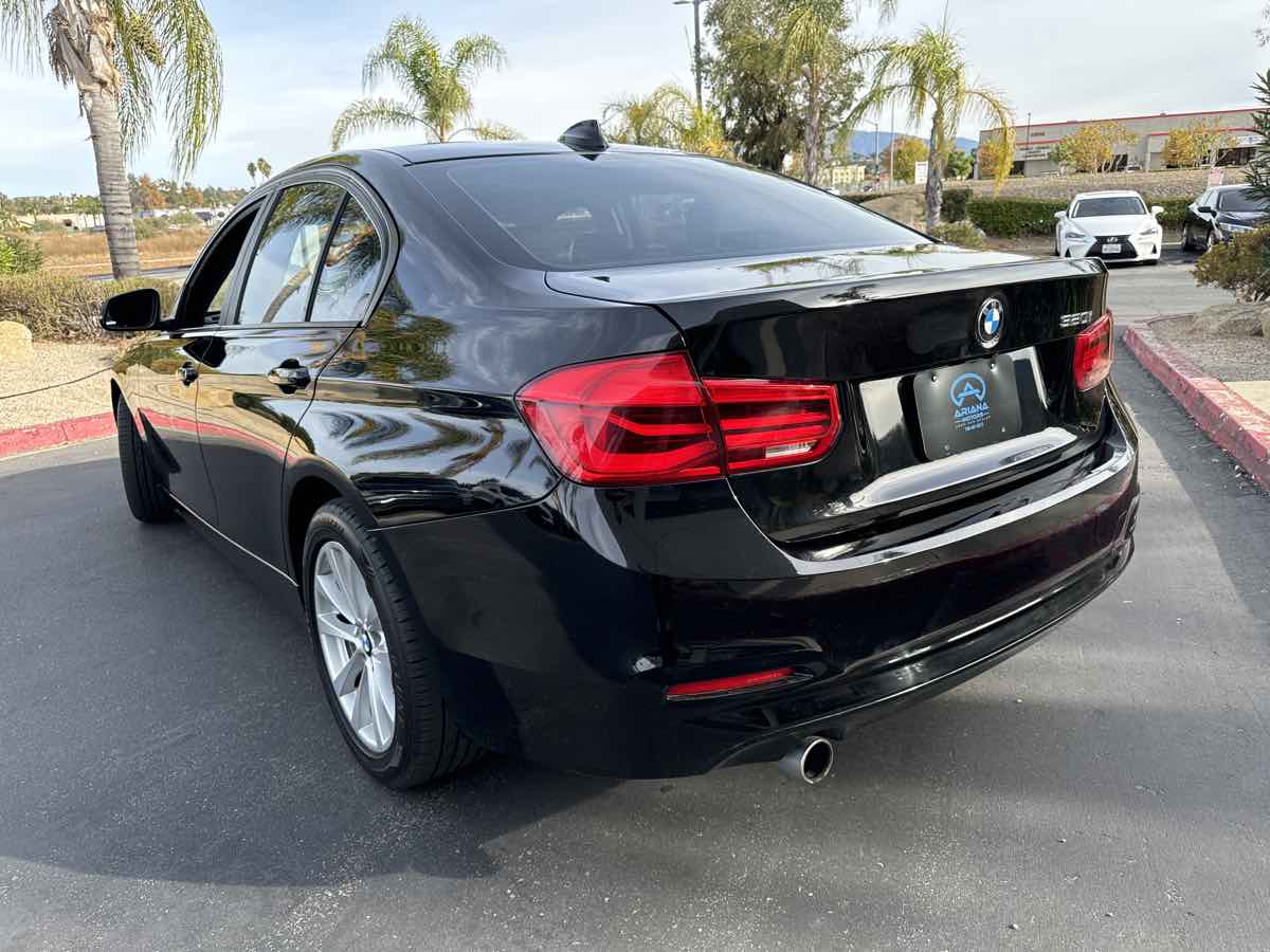 2018 BMW 3 Series 320i photo 18