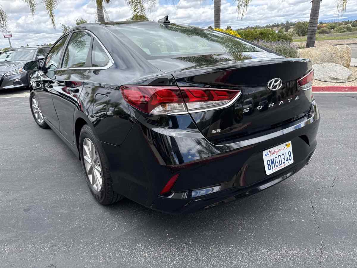 2019 Hyundai Sonata SE photo 3