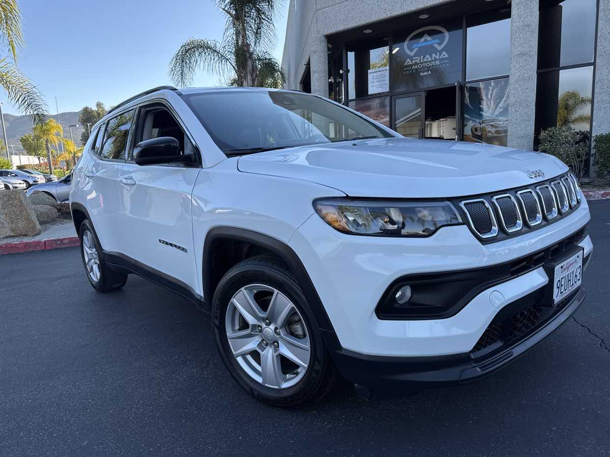 2022 Jeep Compass Latitude photo 7
