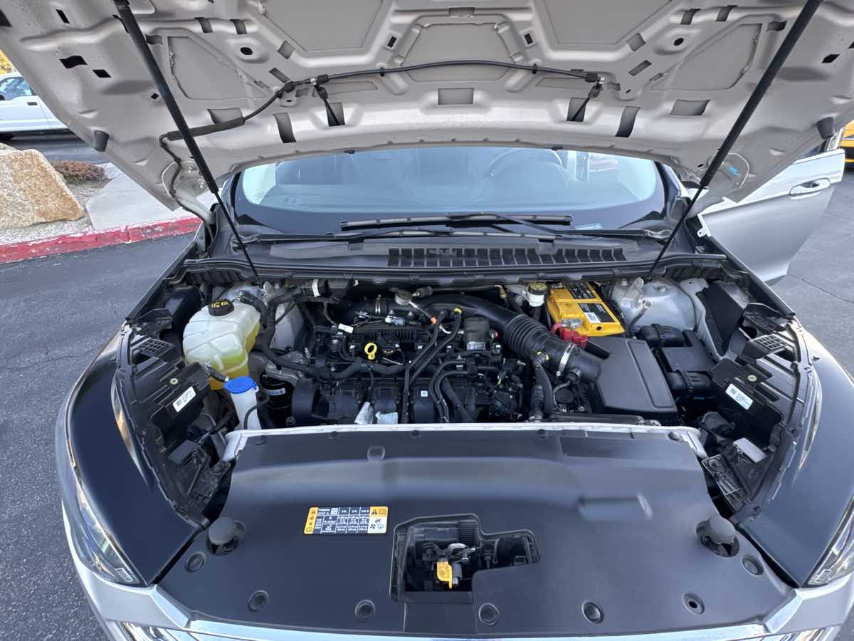 2019 Ford Edge Titanium photo 31