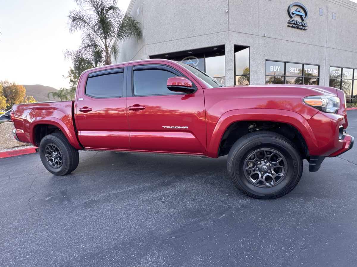 2018 Toyota Tacoma SR5 - Photo 9