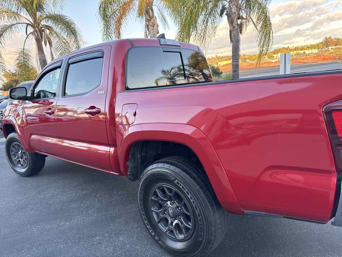 2018 Toyota Tacoma SR5 - Photo 14