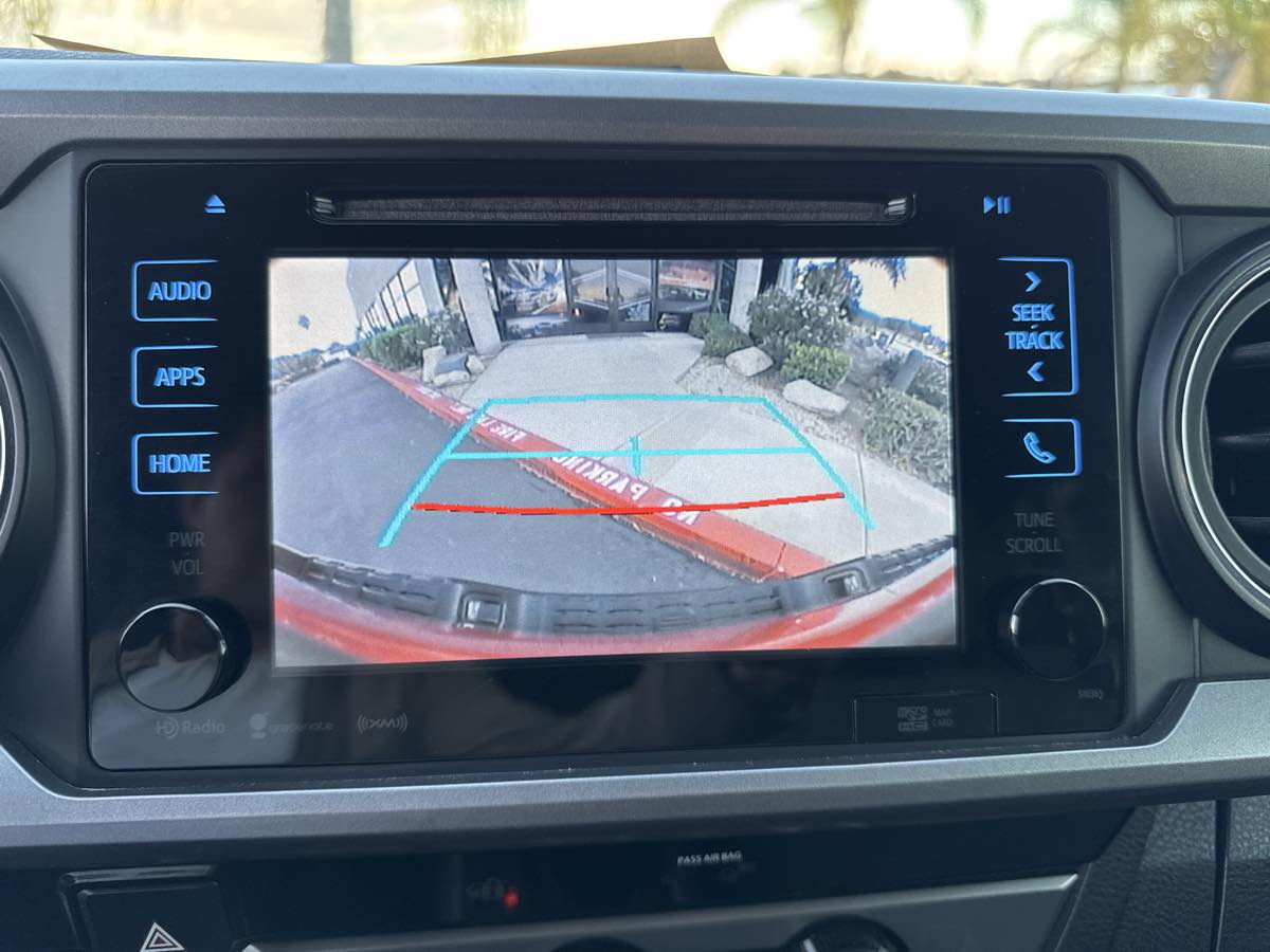2018 Toyota Tacoma SR5 - Photo 33