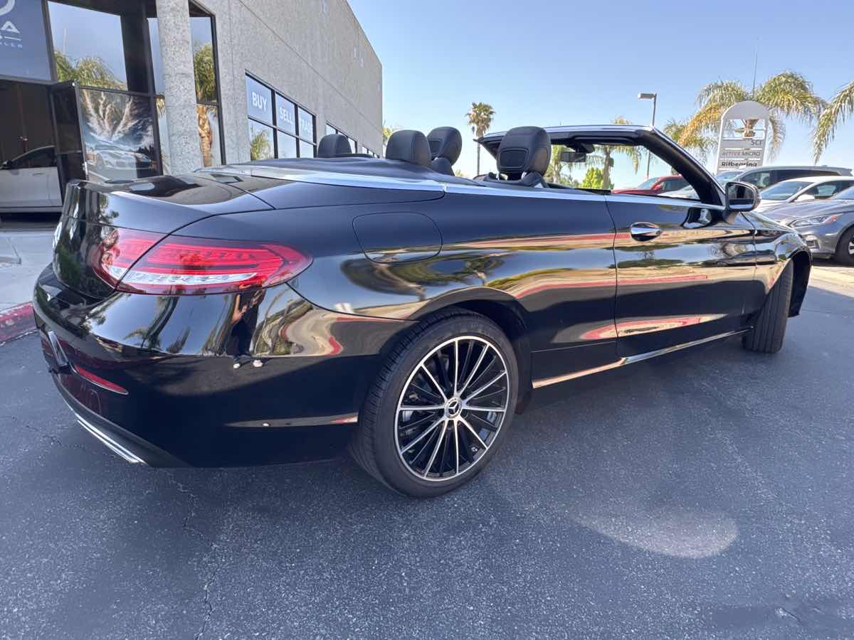 2020 Mercedes Benz C 300 Cabriolet photo 4