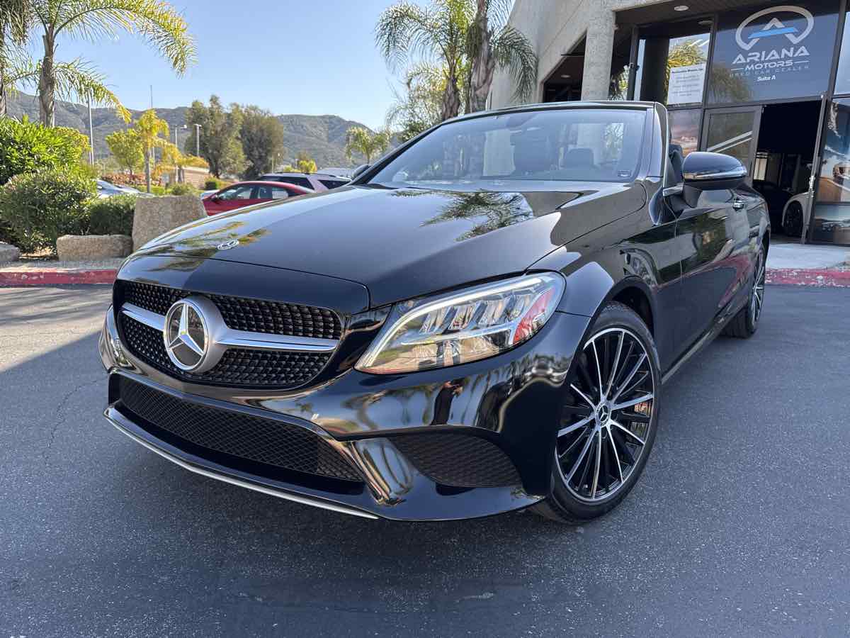2020 Mercedes Benz C 300 Cabriolet photo 2