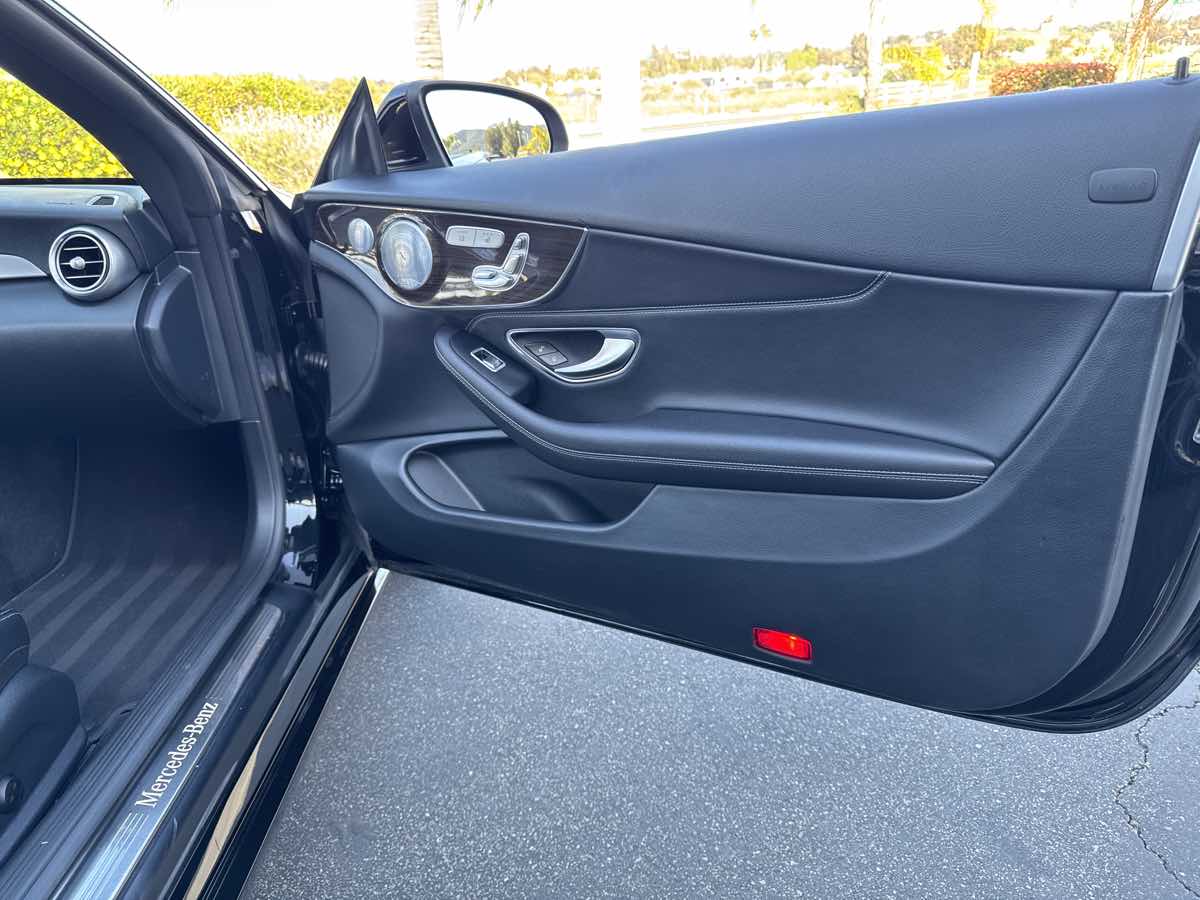 2020 Mercedes Benz C 300 Cabriolet photo 24