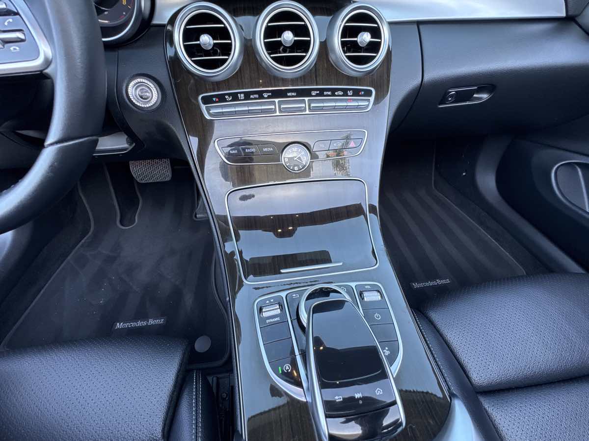 2020 Mercedes Benz C 300 Cabriolet photo 32