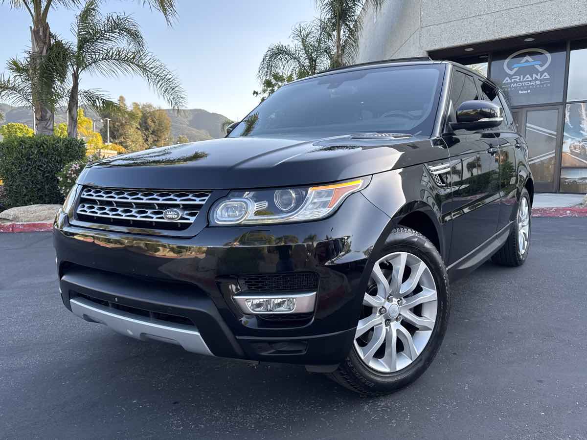 2016 Land Rover Range Rover Sport HSE photo 2